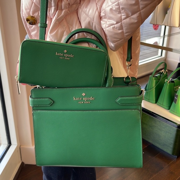 Kate Spade staci medium satchel
&
KSNY Staci Large Continental Wallet
Green Bean - Picture 14 of 16